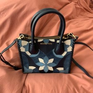 MICHAEL KORS BLUE SUEDE LEATHER FLORAL MERCER BAG
